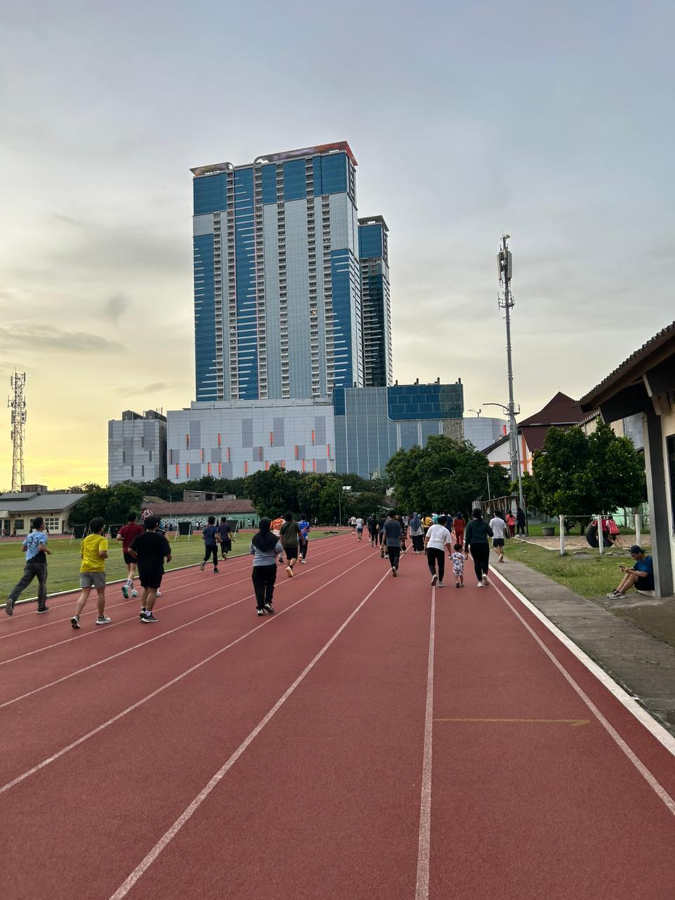 Ini Daftar 5 Lapangan Lari di Surabaya yang Cocok Buat Jogging sampai Latihan